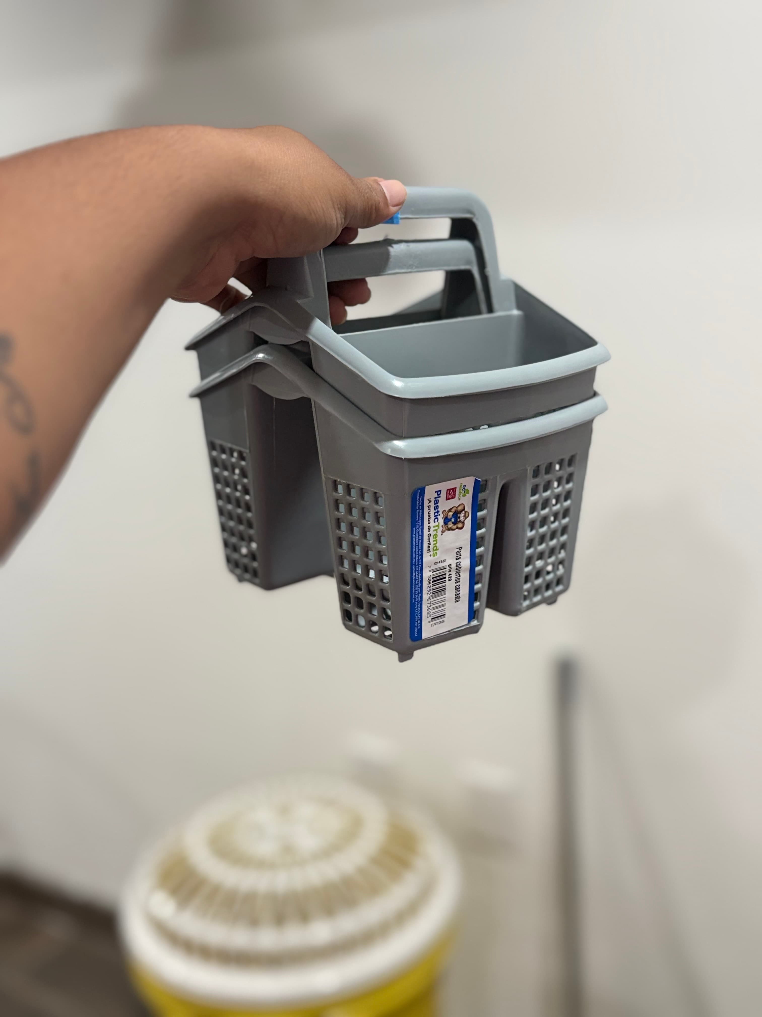 Escurridor de cubiertos de plástico con asa